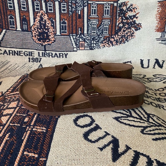 Skechers Granola Sandals - Picture 9 of 10